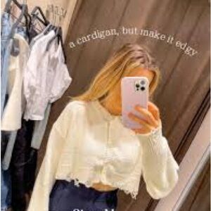 Zara distressed cropped cardigan sweater super lightweight size large